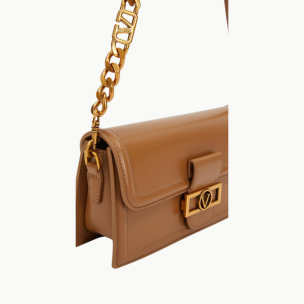 Kahve Kare Kilit Detaylı Omuz Çantası Kahve Kare Kilit Detaylı Omuz Çantası